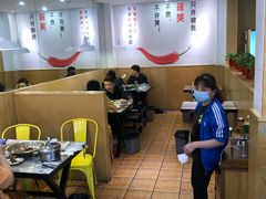 大堂-嘎嘎鸭下巴·爆辣干锅(明教寺店)