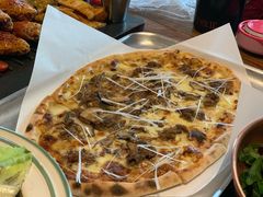 烤牛肉披萨-I HOLIC艾豪丽披萨(KKone店)