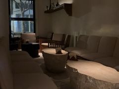 -Hideout Hookah Lounge·隐觅地