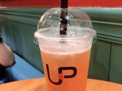 -西西弗书店&矢量咖啡(壹方购物中心店)