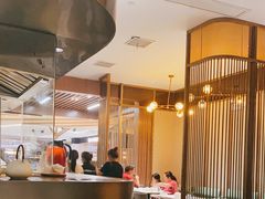 -楚山晓·湖北菜(武汉光谷K11店)