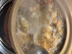 -邹开喜·炭炉鸡煲·海鲜火锅(虹口足球场店)