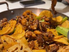 -蛙蛙叫·干锅年代(钻石广场店)