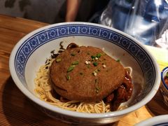 大肠面加素鸡-沪西老弄堂面馆(定西路店)