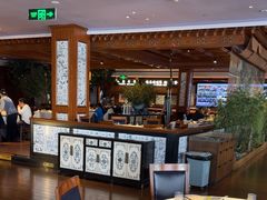 -八府香鸭·啫啫煲(华山路店)