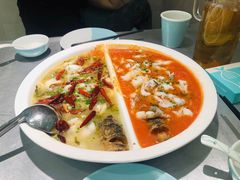 -姚姚酸菜鱼·金戈戈香港豉油鸡(喜荟城联名店)