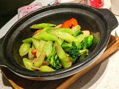 -肥仔文澳门猪骨煲(南京西路店)