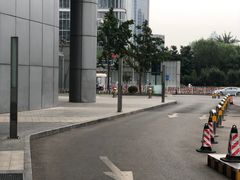 -北京财富中心-地下停车场