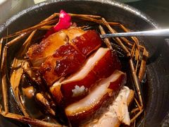 东坡肉-绿茶餐厅(光谷世界城步行街店)