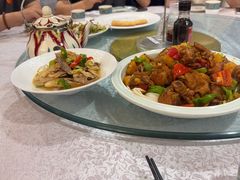 -汗腾格里·风味餐厅(新疆驻京办店)