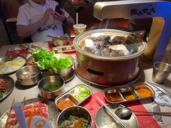 -西塔老太太泥炉烤肉(温州首店万象城黑金店)