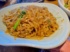 五花肉炒酸菜粉-95号酱骨·一块豆腐(展春园西路店)