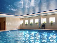 -盛捷游泳·潜水·高尔夫培训(凯德广场店)