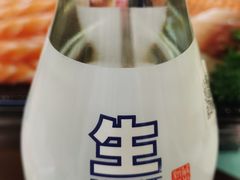 -梅龙镇广场