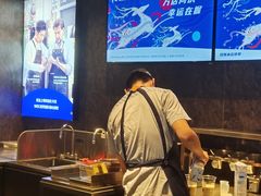 -瑞幸咖啡(大连罗斯福广场一层店)