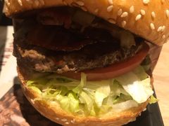 -The Habit Burger Grill 哈比特汉堡(复兴soho店)