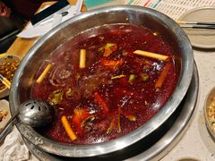 -肖肖酸萝卜鱼火锅(总店)