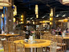 -花溪雨·森林餐厅(石基店)