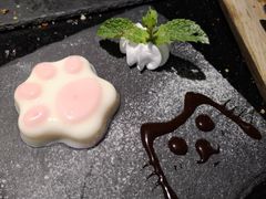 -more than meow吴止猫主题餐厅(承德 中船汇店)