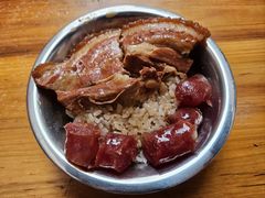 -梁阿婆廿年老牌扣肉糯米饭