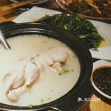 春熙路逛累了来吃蹄花嘛