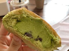 自家红豆抹茶面包-WHEAT&BAKER-麥(凯德来福士店)