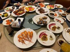 -怡聚轩全日制自助餐厅(大中华喜来登酒店)