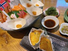 海胆-和彩放题餐厅(酒仙桥店)