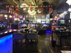 大堂-西街夜油条·麻团包乌饭
