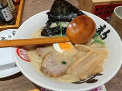 -无敌家现熬骨汤拉面(颐堤港店)