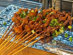 -北门胜利牛肉串·铁签酱爆烤肉