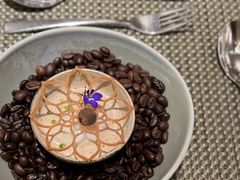 牛肝菌温泉蛋配黑松露-上海兴国宾馆香樟园西餐厅