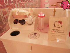 -Hello Kitty Cafe(弘大店)