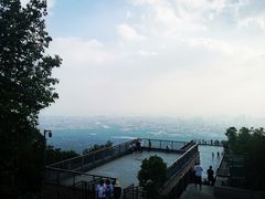 -紫金山山顶公园