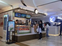 -CoCo都可(湖滨银泰店B区店)