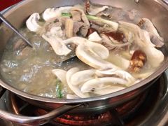 -老石黑山羊毛驴肉火锅(金凯广场店)