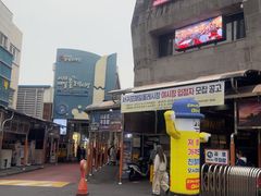 -西归浦每天偶来市场