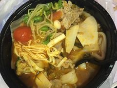 茄汁黑猪片儿川-陳八两面家(滨江天街店)