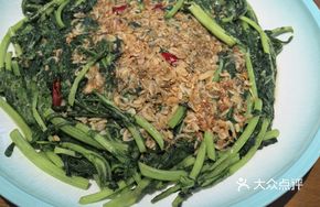 Fried Water Spinach with Dried Shrimp