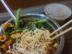 -柳州肥姨妈大骨螺蛳粉(万达中心店)