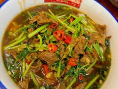 香菜牛肉炒码粉-公交新村粉店(赤岗冲店)
