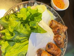 -大头虾越式风味餐厅(光明广场店)