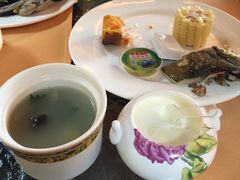 -舜耕山庄四时万和自助餐厅