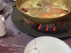-江湖亮亮蒸虾大排档烤全羊清真(武汉总店)