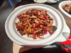 -鸽子侯·家宴·平价海鲜(市图书馆店)