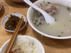 -明红蹄花(糍粑店街店)