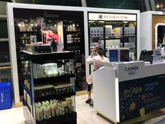 -王权免税店(普吉机场店)