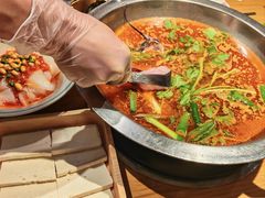 -老凯俚酸汤鱼(多彩城店)