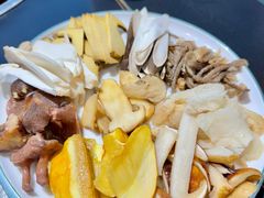 -野菌皇海景野生菌火锅(滨海大道店)