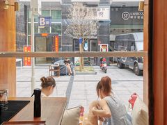 -Line 咖啡(石厦花园店)